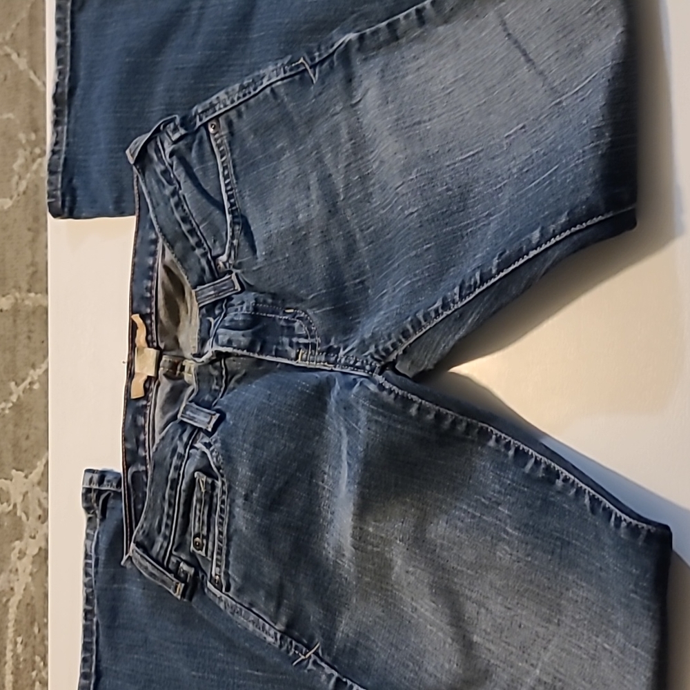 Abercrombie & Fitch women's jeans flare leg , size 00 lightly used.